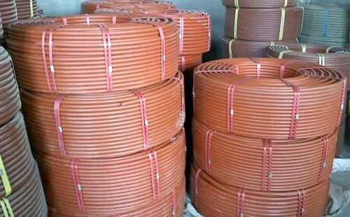 提升工程安全：聚乙烯(RPE)阻燃乌尔禾穿线管在现代建筑中的应用